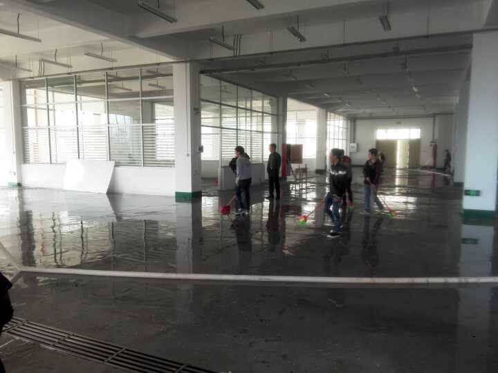 QQ图片20150317004150.jpg